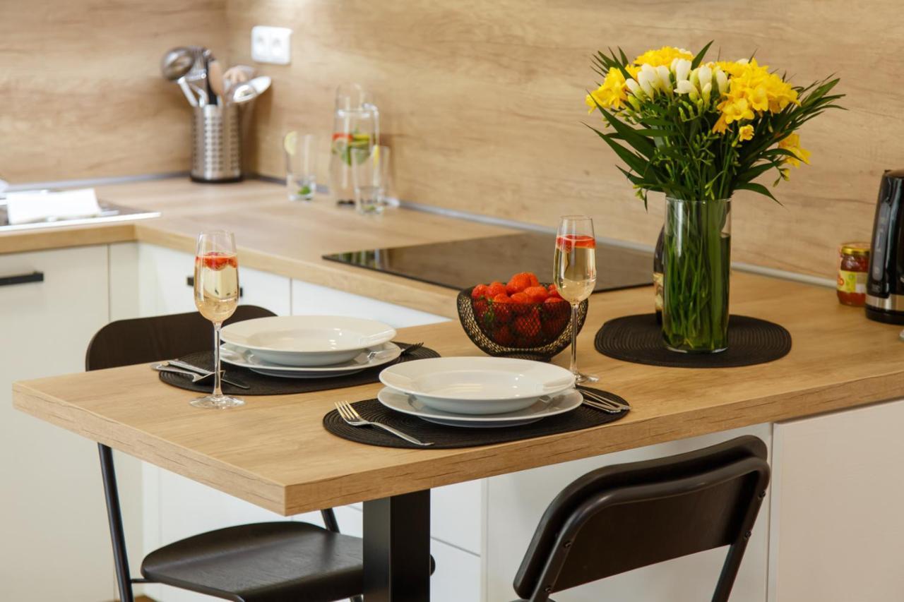 Apartments Villa Whitehouse 오스트라바 외부 사진