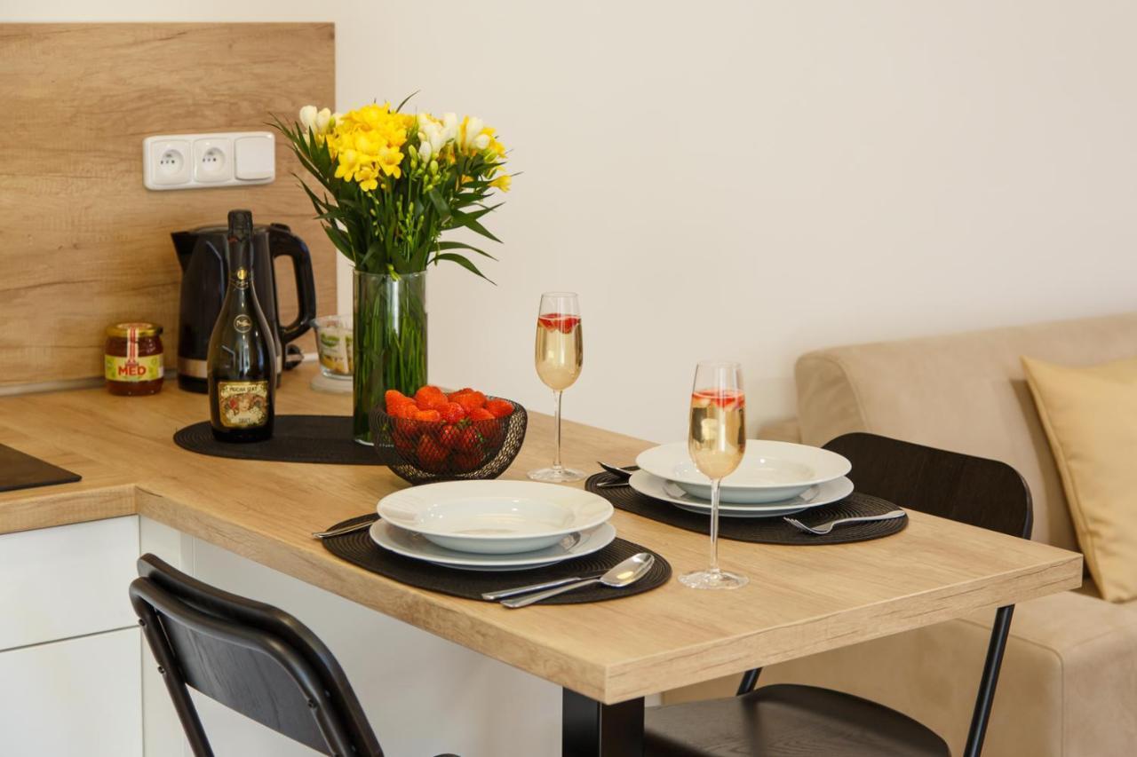 Apartments Villa Whitehouse 오스트라바 외부 사진